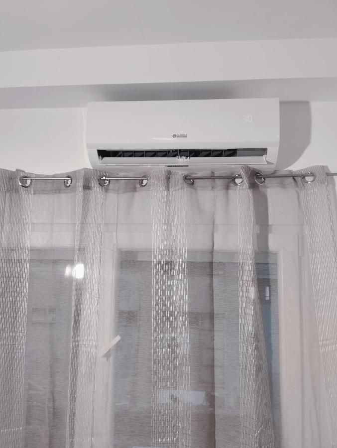 Romeo Isimeriahomz Apartman Szaloniki Kültér fotó